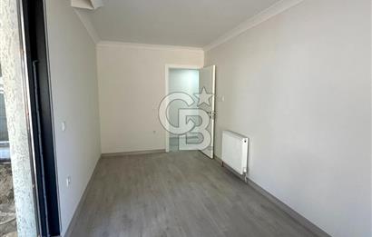 Üsküdar Barbaros Mah. 3+1 Sıfır Bahçe Katı SATILIK Daire
