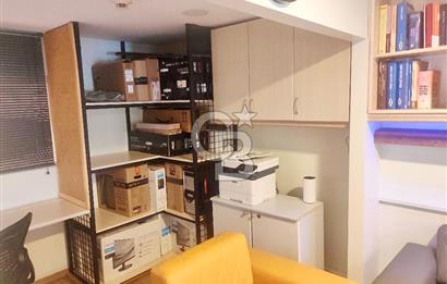 KOZYATAĞI MERKEZDE SİTE İÇERİSİNDE İSKANLI OTOPARKLI YÜKSEK GİRİŞ OFİS