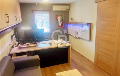 KOZYATAĞI MERKEZDE SİTE İÇERİSİNDE İSKANLI OTOPARKLI YÜKSEK GİRİŞ OFİS
