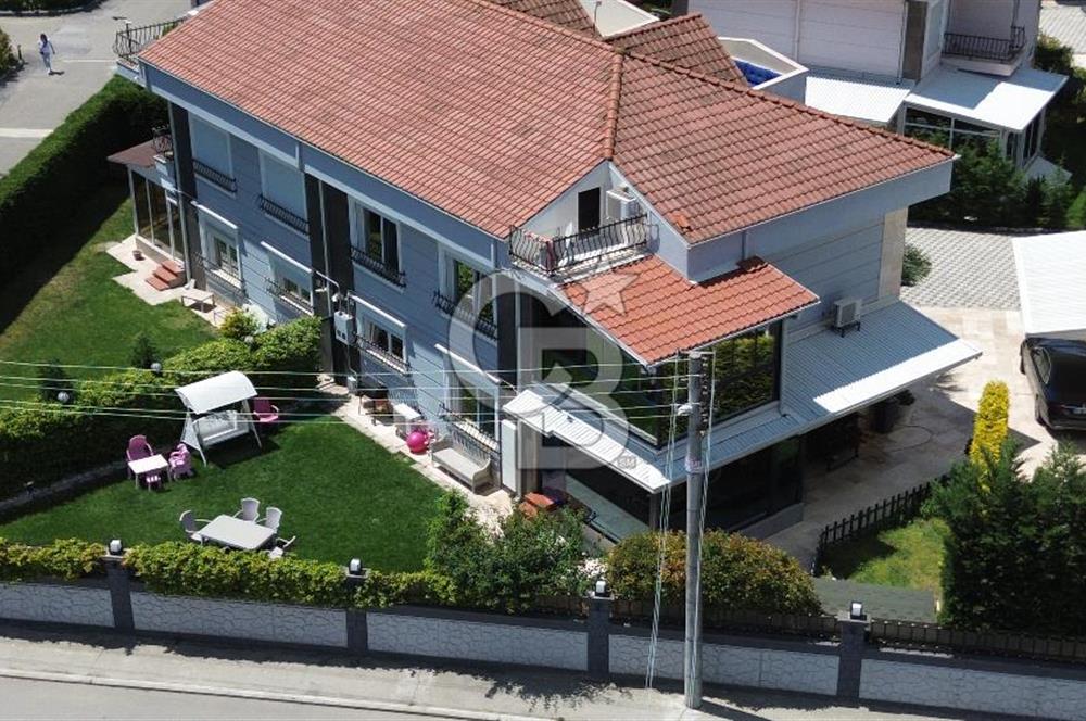 ALTINIŞIK; AKILLI EV TEKNOLOJİLERİNE SAHİP FONKSİYONEL VİLLA.