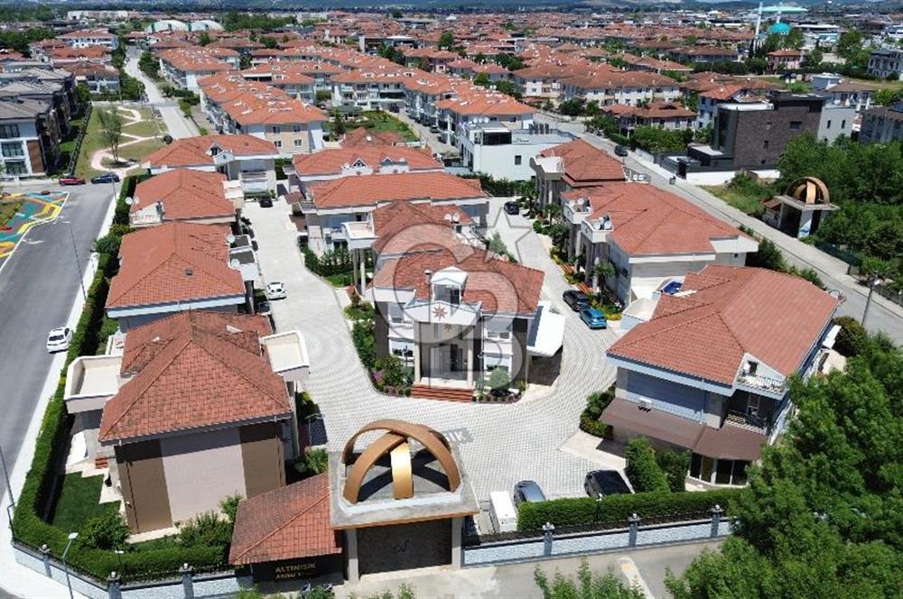 ALTINIŞIK; AKILLI EV TEKNOLOJİLERİNE SAHİP FONKSİYONEL VİLLA.