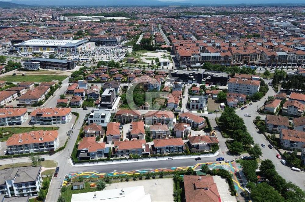ALTINIŞIK; AKILLI EV TEKNOLOJİLERİNE SAHİP FONKSİYONEL VİLLA.