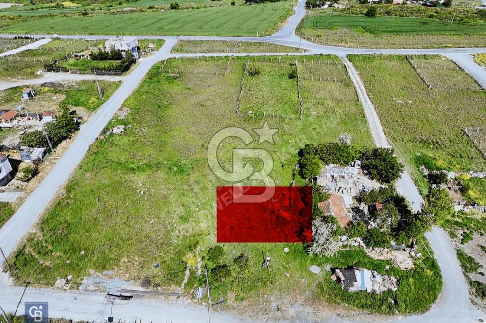 ARNAVUTKÖY HADIMKÖY DE MÜSTAKİL VİLLA İMARLI 261 M2 ARSA