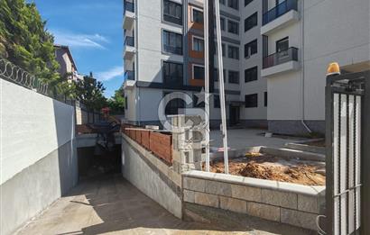 Samandıra merkezde butik site içi 3+1 satılık arakat