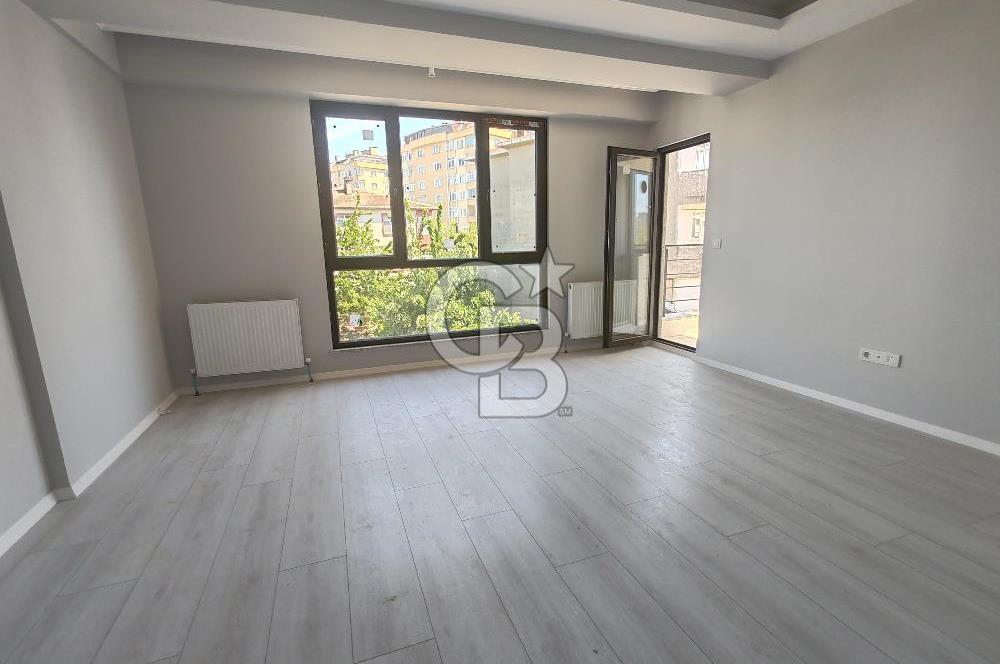 Samandıra merkezde butik site içi 3+1 satılık arakat