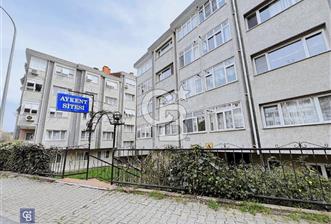 ALTUNİZADE DE SİTE İÇİNDE TERASLI DUBLEKS