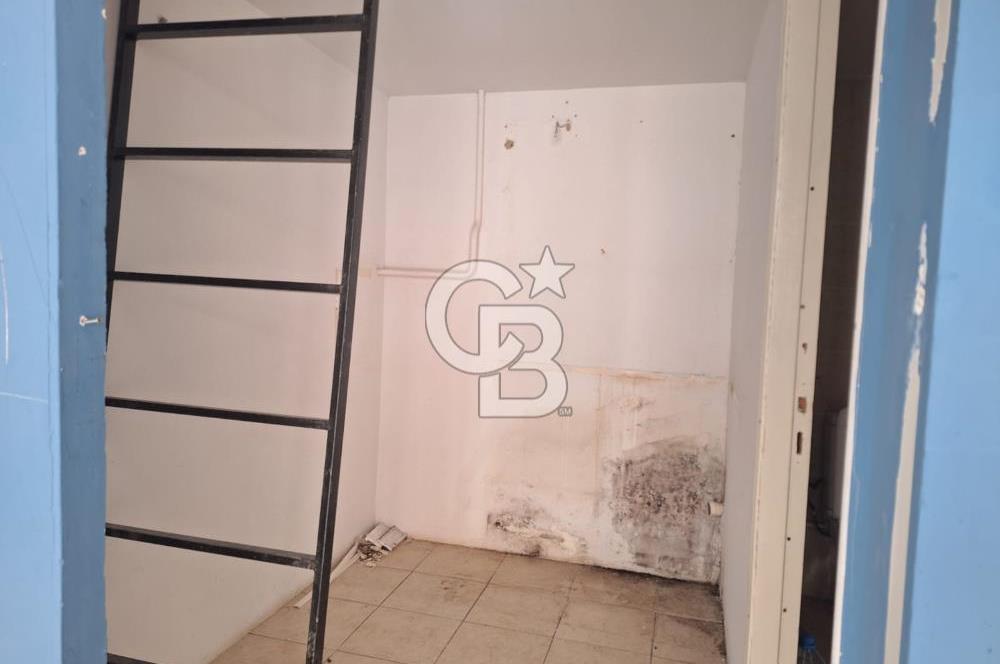 ALSANCAK ŞAİR EŞREF BLV.DA GAR YAKINI BATARLI SATILIK DÜKKAN