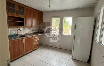 İZMİR DİKİLİ BADEMLİ'DE EŞYALI KİRALIK DAİRE
