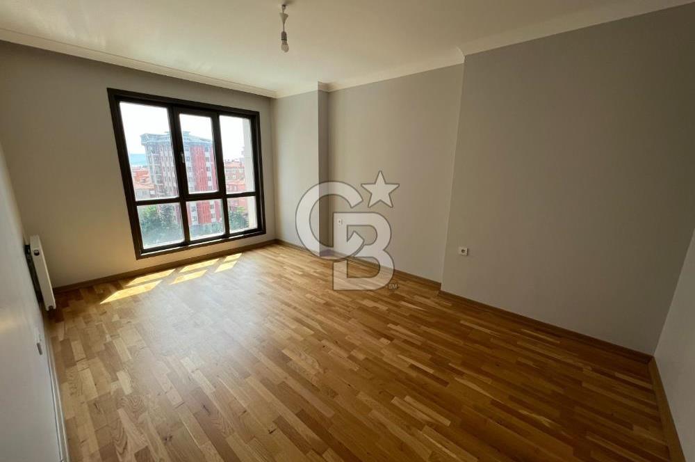 Kartal Atalar Cordella Sitesi Boş 2+1 Fırsat Satılık Daire