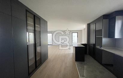 YALINCAK DENİZ MANZARALI ULTRA LÜKS KİRALIK 2+1 DAİRE