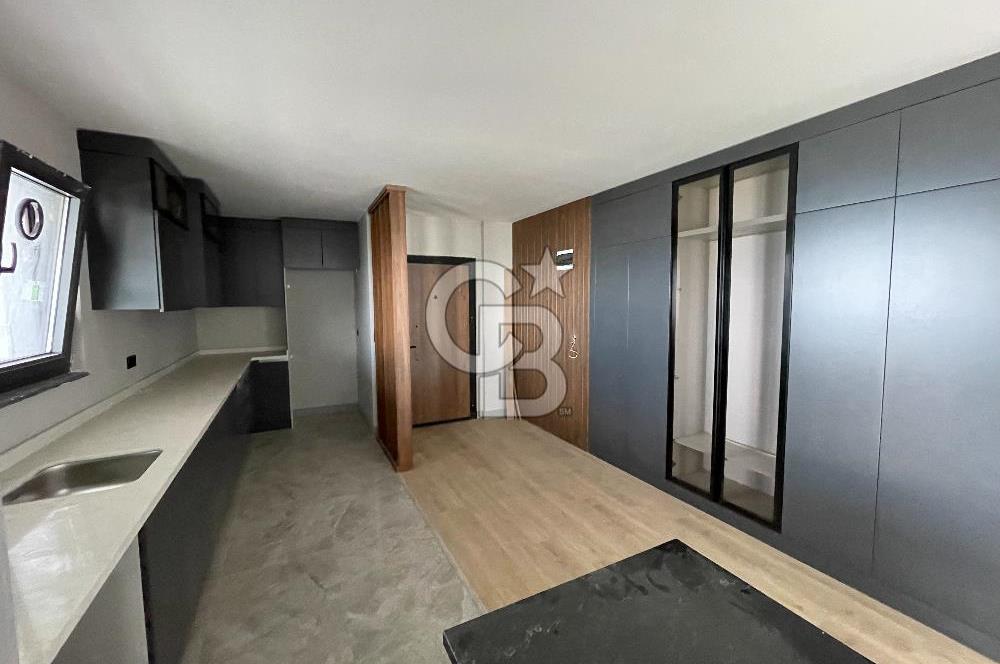 YALINCAK DENİZ MANZARALI ULTRA LÜKS KİRALIK 2+1 DAİRE