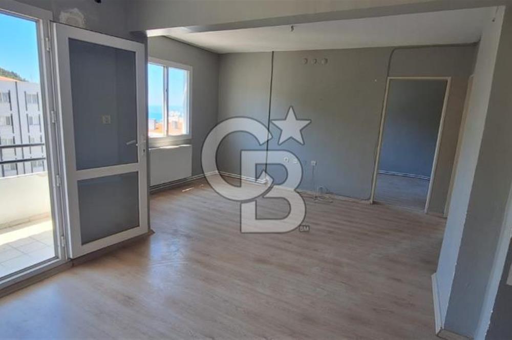 Narlıdere Narbel Sitesinde Deniz Manzaralı Kiralık 2+1 Daire