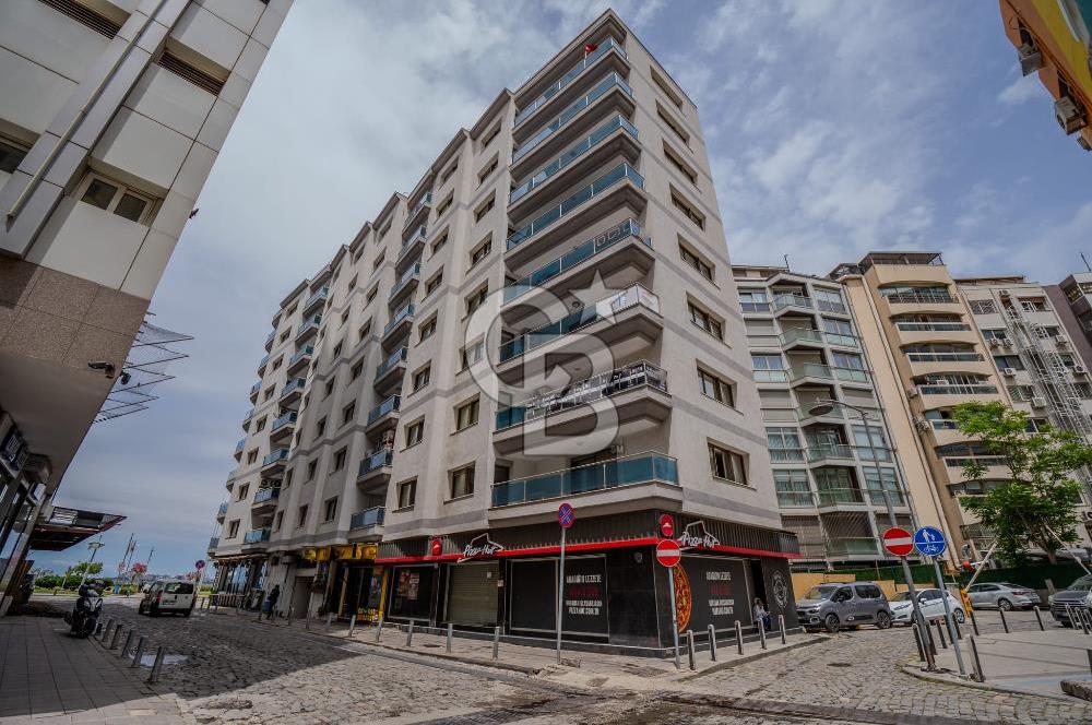 ALSANCAK 1.KORDONDA DENİZ MANZARALI SATILIK GENİŞ 4+1 DAİRE