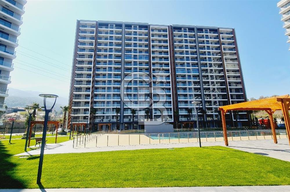 Manisa Meydan Sitesi Havuz Cephe Kiralık 1+1 Daire