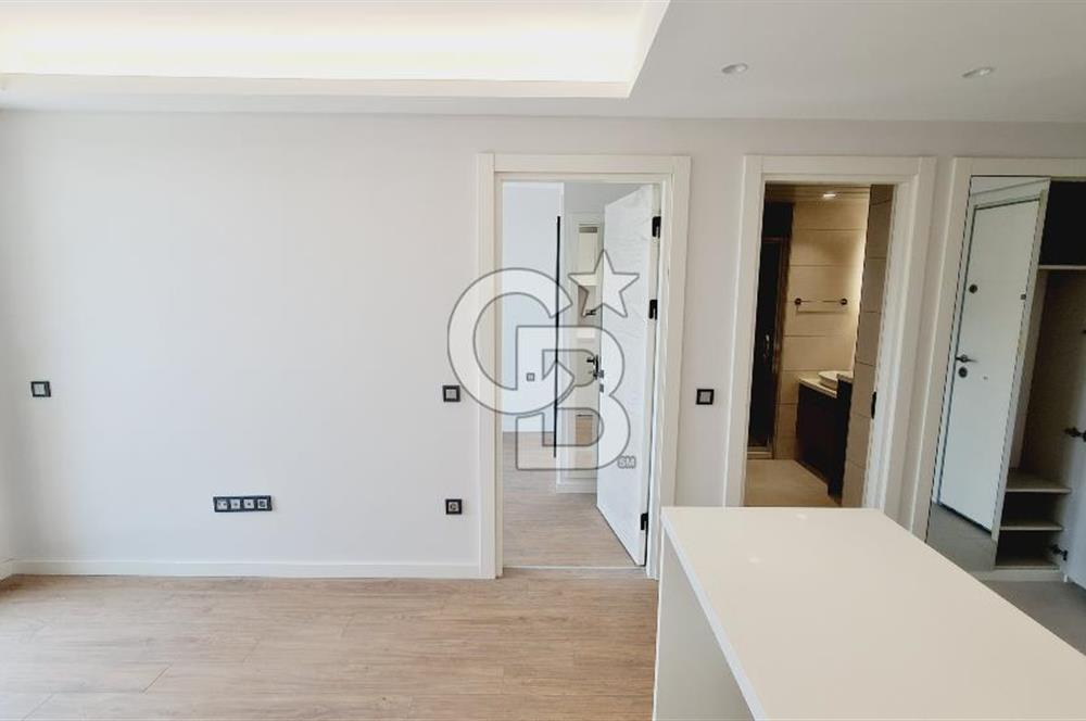 Manisa Meydan Sitesi Havuz Cephe Kiralık 1+1 Daire