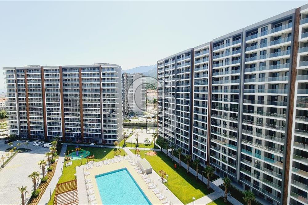 Manisa Meydan Sitesi Havuz Cephe Kiralık 1+1 Daire