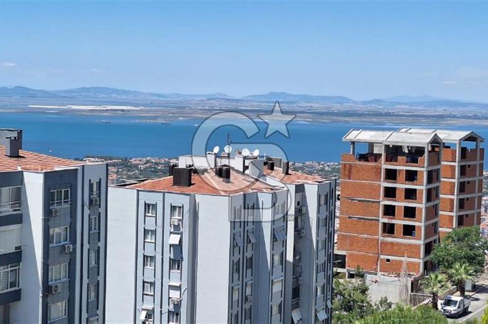 Narlıdere Narbel Sitesinde Deniz Manzaralı Kiralık 2+1 Daire