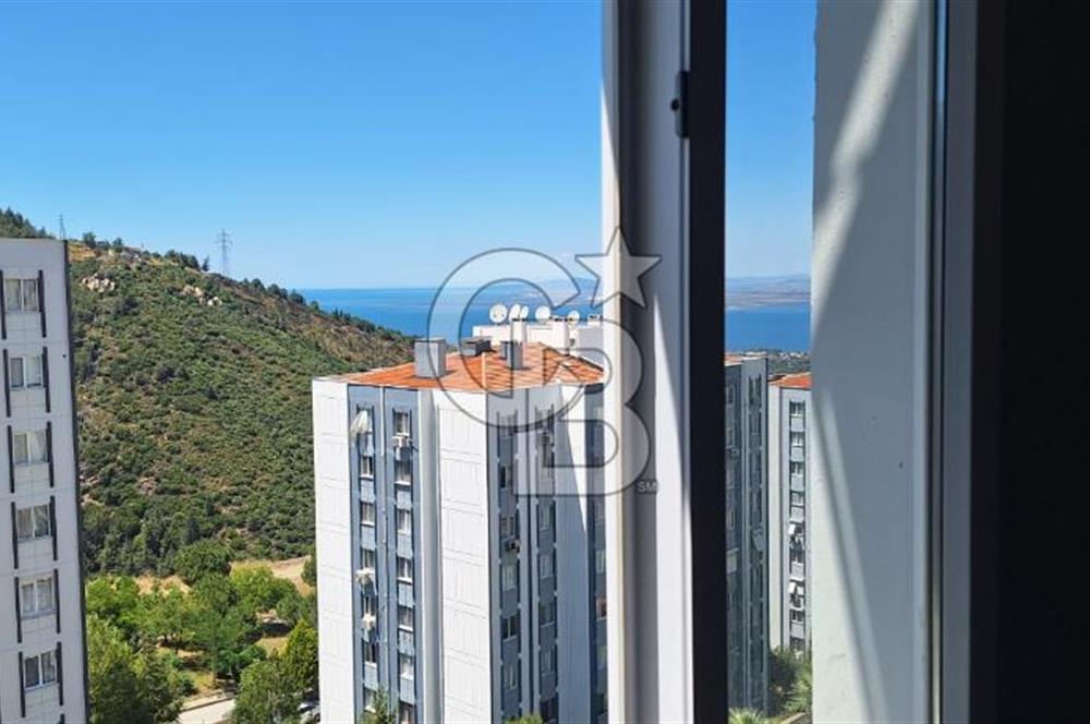 Narlıdere Narbel Sitesinde Deniz Manzaralı Kiralık 2+1 Daire