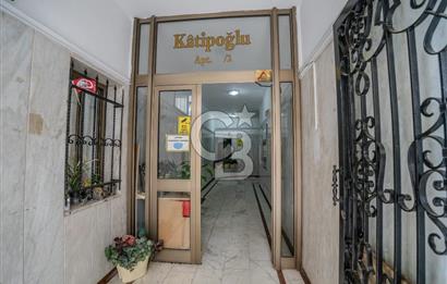 ALSANCAK 1.KORDONDA DENİZ MANZARALI SATILIK GENİŞ 4+1 DAİRE