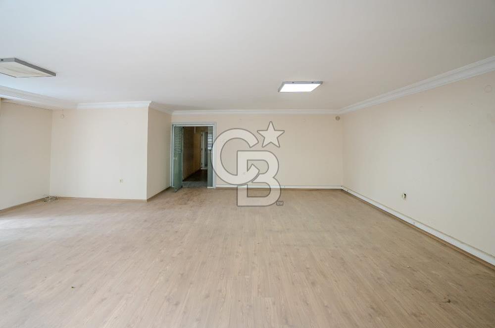 ALSANCAK 1.KORDONDA DENİZ MANZARALI SATILIK GENİŞ 4+1 DAİRE