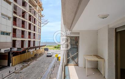 ALSANCAK 1.KORDONDA DENİZ MANZARALI SATILIK GENİŞ 4+1 DAİRE