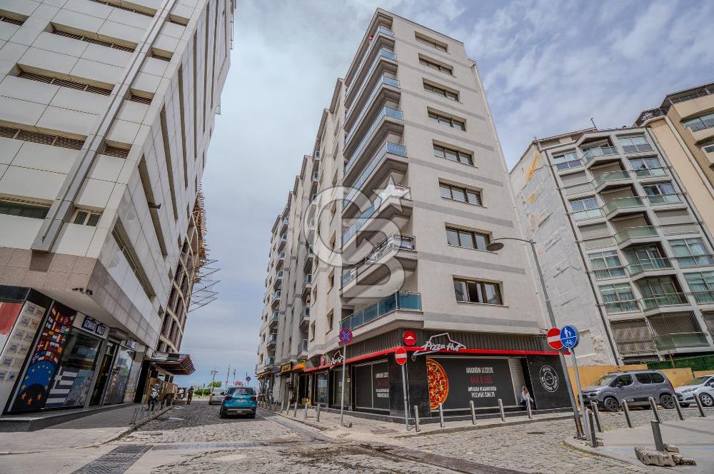 ALSANCAK 1.KORDONDA DENİZ MANZARALI SATILIK GENİŞ 4+1 DAİRE