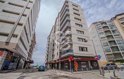 ALSANCAK 1.KORDONDA DENİZ MANZARALI SATILIK GENİŞ 4+1 DAİRE