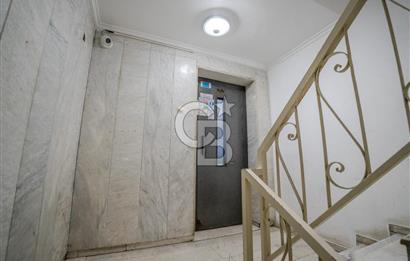 ALSANCAK 1.KORDONDA DENİZ MANZARALI SATILIK GENİŞ 4+1 DAİRE