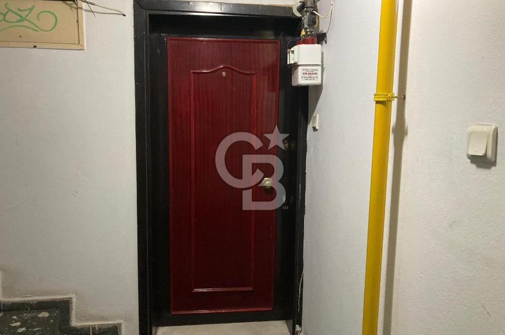 Karşıyaka Girne Bulvarı Üzerinde Kiralık 4+1 Daire