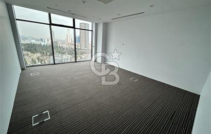 Şişli Nurol Tower'da Çift Cepheli Satılık Geniş Ofis
