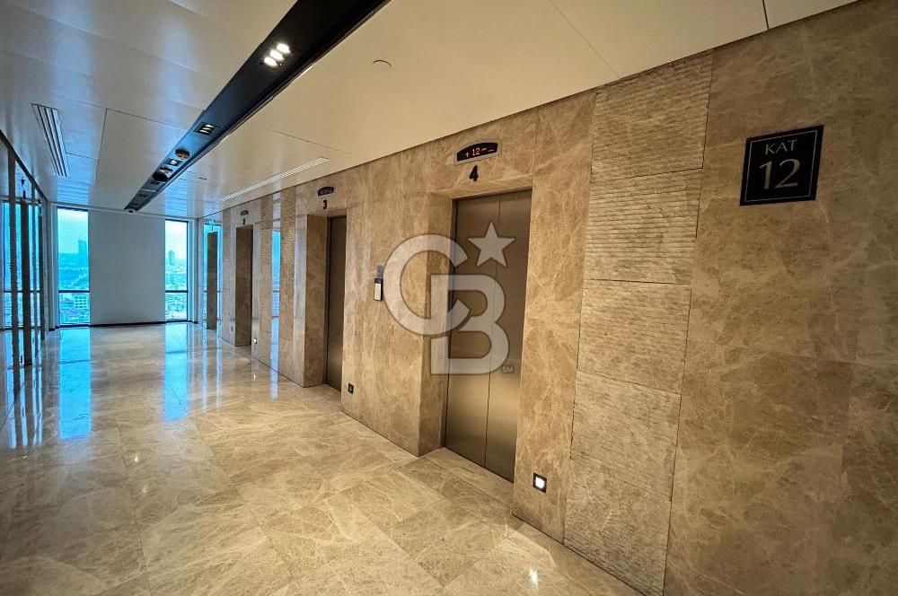 Şişli Nurol Tower'da Çift Cepheli Satılık Geniş Ofis