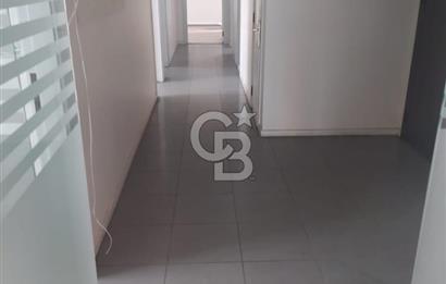 ALSANCAK 1.KORDONDA DENİZ MANZARALI SATILIK GENİŞ 4+1 DAİRE