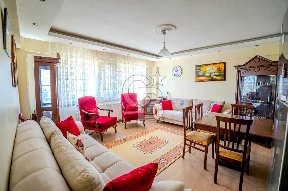 * Güzelbahçe'de 3. Kat Ferah Daire – 3+1, Kapalı Mutfak, 120 m²