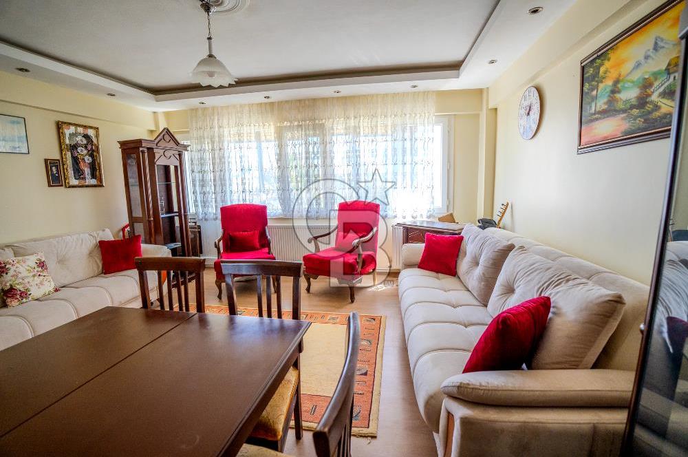 * Güzelbahçe'de 3. Kat Ferah Daire – 3+1, Kapalı Mutfak, 120 m²