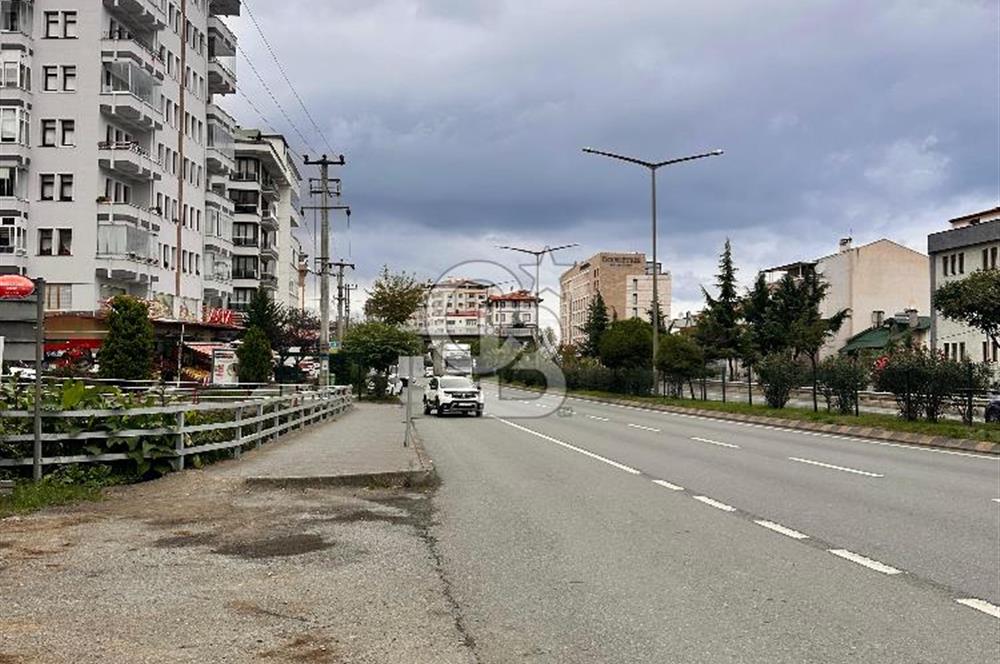 YILDIZLI'DA DENİZ MANZARALI ŞÖMİNELİ 3+1 GENİŞ KİRALIK DAİRE