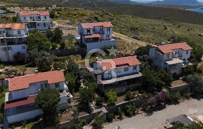 KARABURUN KÜÇÜKBAHÇEDE 3+1 SATILIK VİLLA