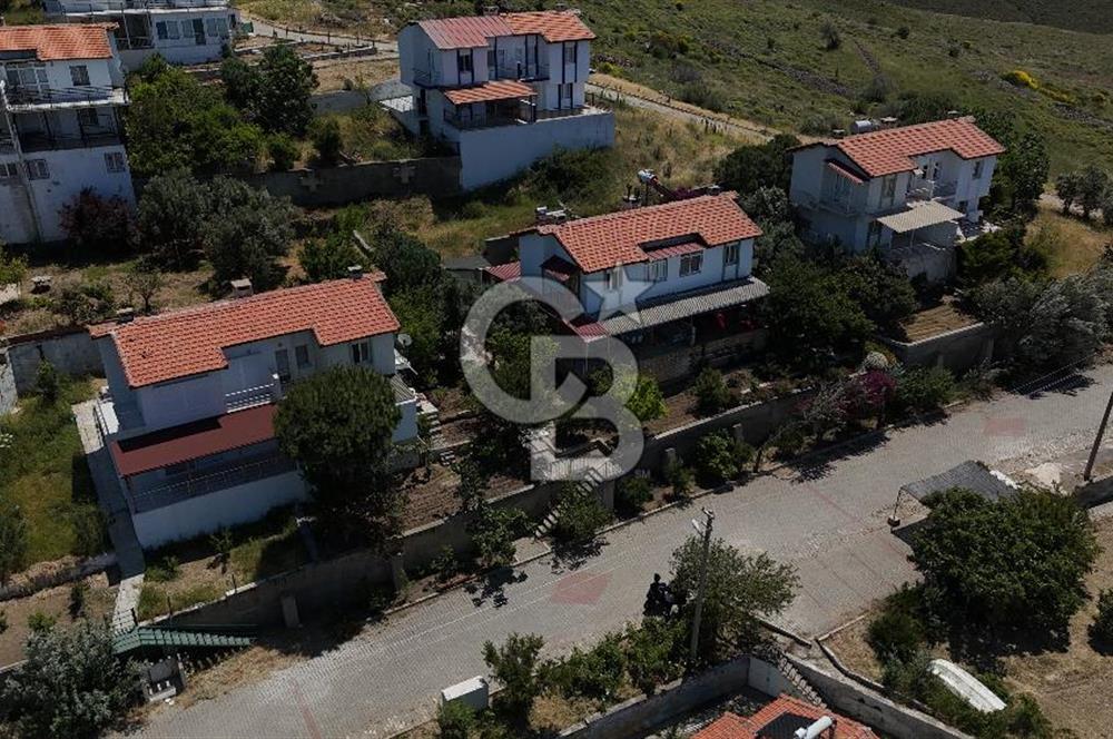 KARABURUN KÜÇÜKBAHÇEDE 3+1 SATILIK VİLLA