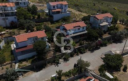 KARABURUN KÜÇÜKBAHÇEDE 3+1 SATILIK VİLLA