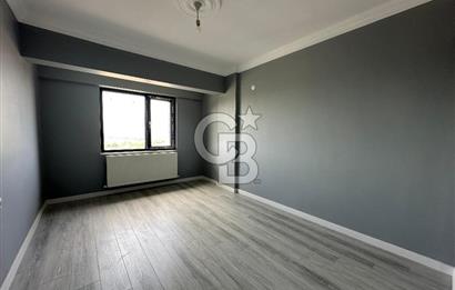 Konforlu Yaşam Sunan Panoramik Şehir Manzaralı Lüks Villa!