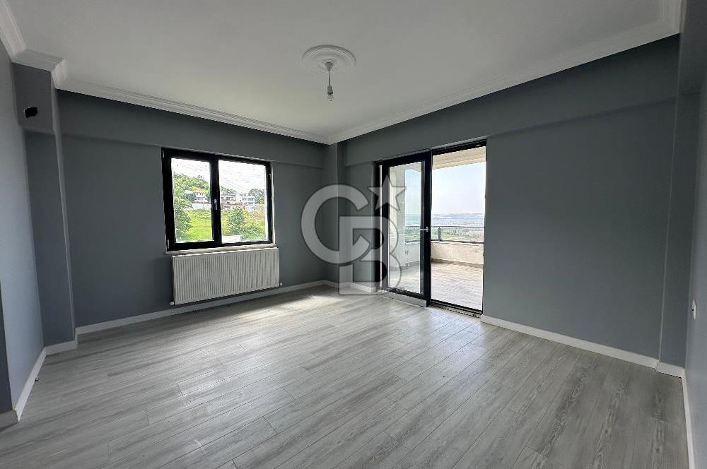 Konforlu Yaşam Sunan Panoramik Şehir Manzaralı Lüks Villa!