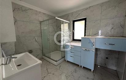 Konforlu Yaşam Sunan Panoramik Şehir Manzaralı Lüks Villa!