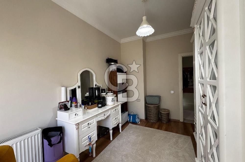 BAYRAKLI YAMANLAR ANIT SİTESİ'NDE SATILIK 3+1 DAİRE