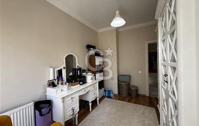 BAYRAKLI YAMANLAR ANIT SİTESİ'NDE SATILIK 3+1 DAİRE