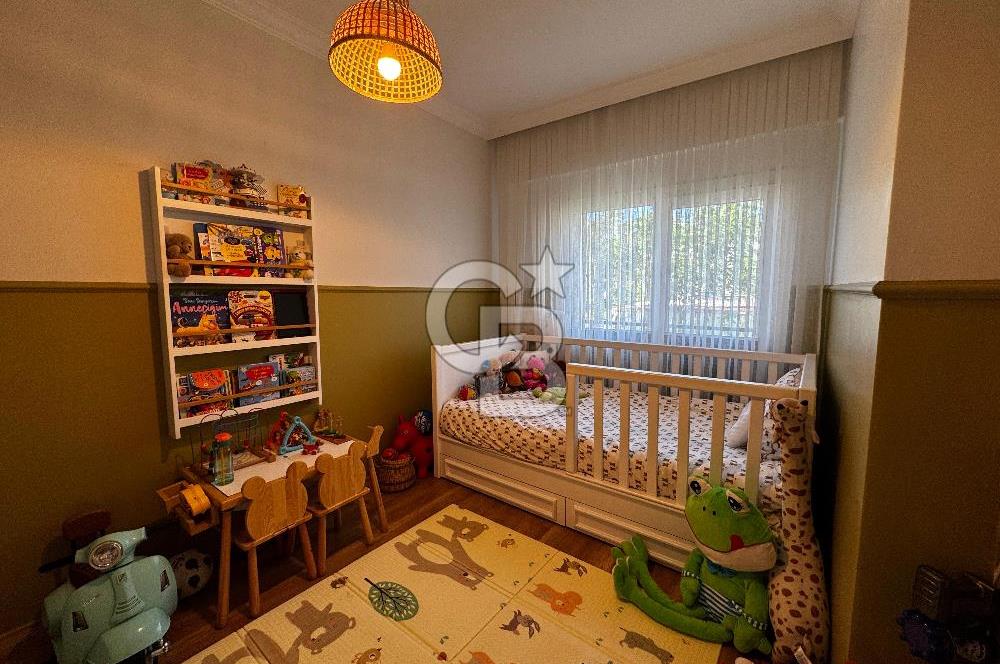 YAMANLAR ANIT SİTESİ'NDE DENİZ MANZARALI SATILIK 3+1 DAİRE
