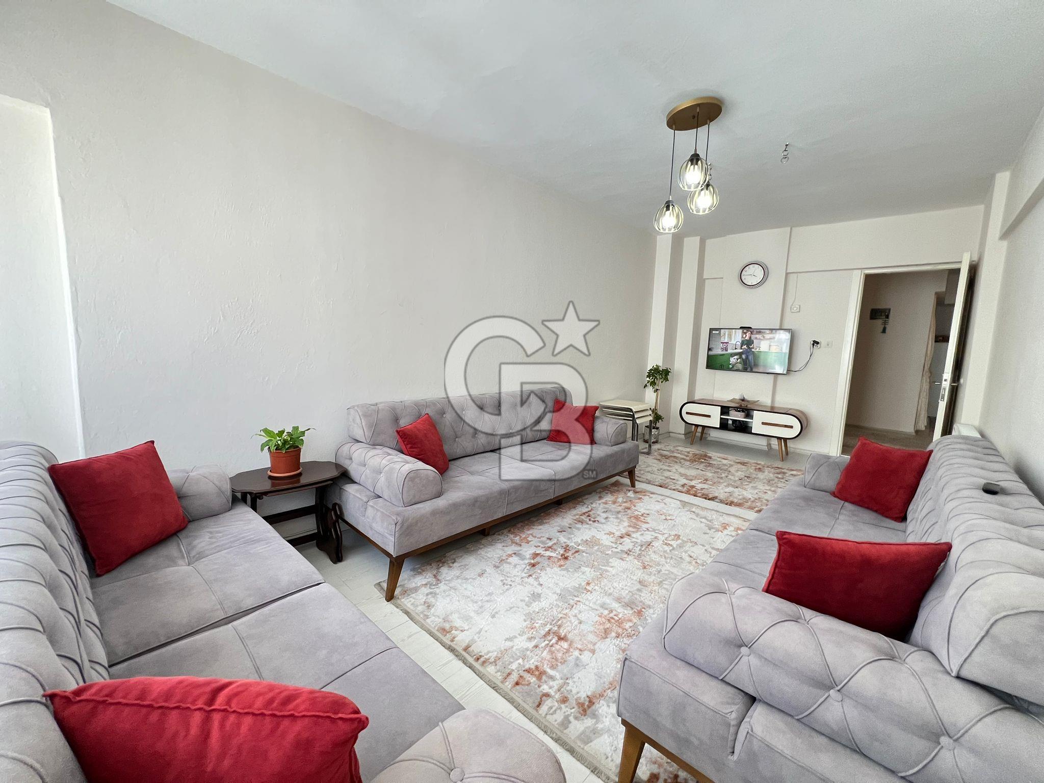 15 Mayıs Mahallesinde Ara Kat 170 M² 3+1 Satılık Daire