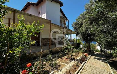KARABURUN KÜÇÜKBAHÇEDE 3+1 SATILIK VİLLA