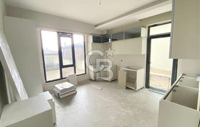 BAĞLICA DA ANAHTAR TESLİM MODERN TASARIM SATILIK LÜKS VİLLA