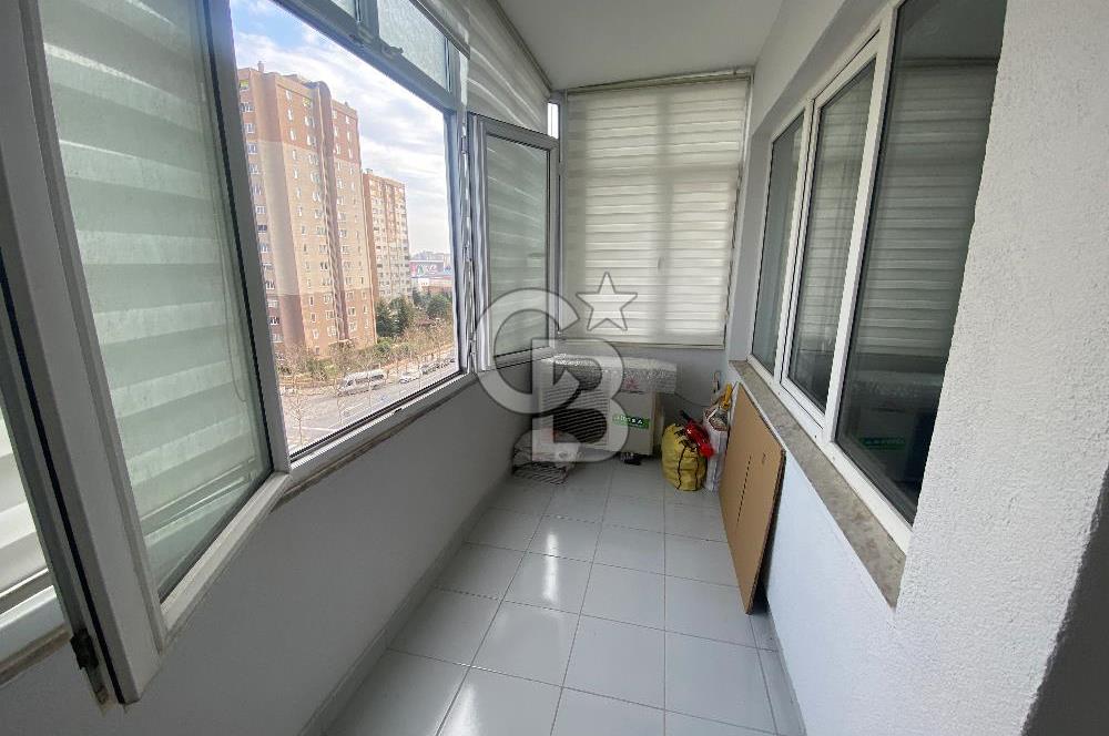 BEYLİKDÜZÜ ÖĞRETMENLER SİTESİNDE 3+1 YENİLENMİŞ KİRALIK DAİRE 