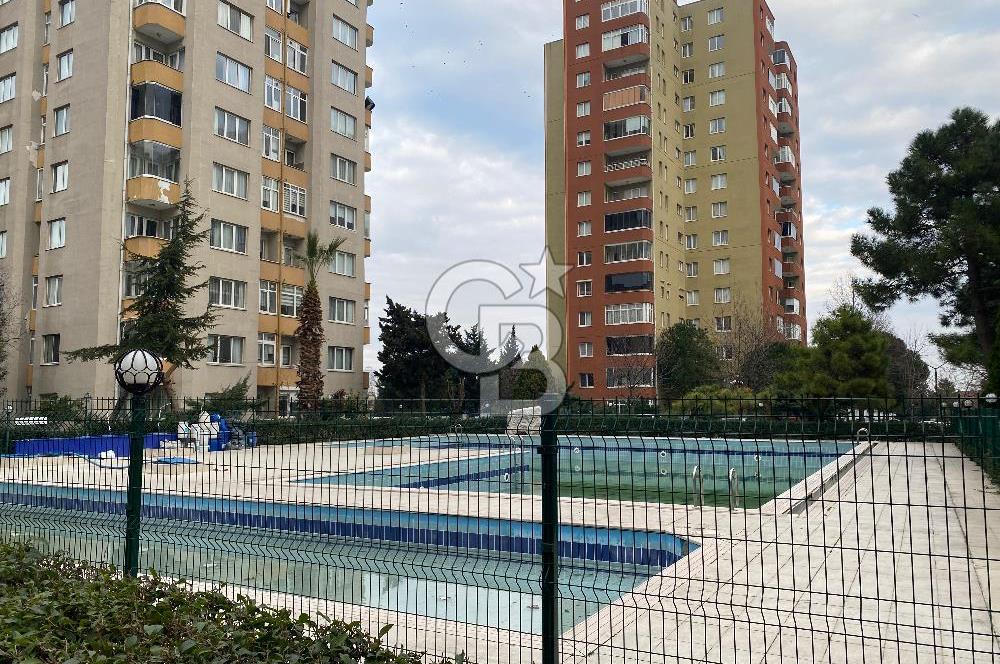 BEYLİKDÜZÜ ÖĞRETMENLER SİTESİNDE 3+1 YENİLENMİŞ KİRALIK DAİRE 