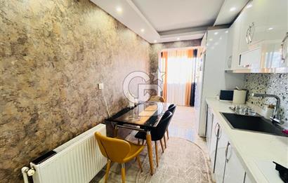 Bornovada Site İçinde Manzaralı Full Tadilatlı Satılık 3+1 Daire